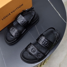 Louis Vuitton Slippers